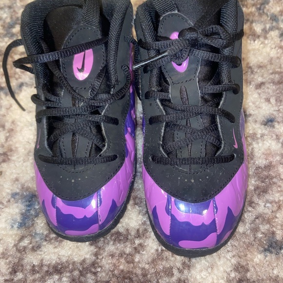 Kids Purple Camo Air Nike Foamposites Sneakers size 10c - Picture 3 of 7